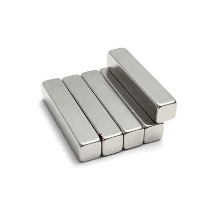 Imán de neodimio compuesto magnetizado diametralmente de grado N35-N52 para levitación