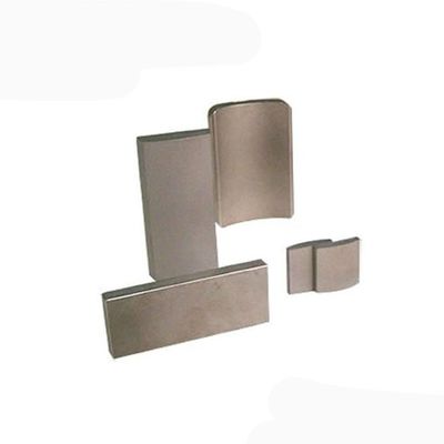 Resistencia a altas temperaturas SM2CO17 Imán permanente con forma de arco y tolerancia ± 1%