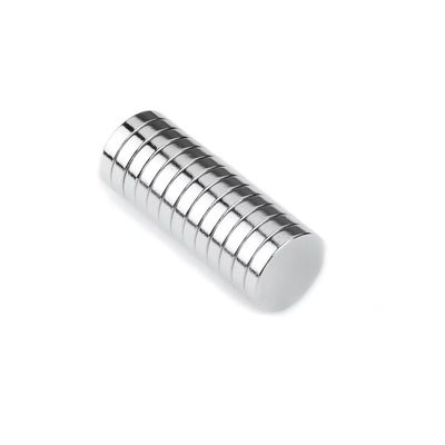 Imán de disco de neodimio N52 recubierto de níquel 10 mm x 2 mm para un rendimiento industrial óptimo