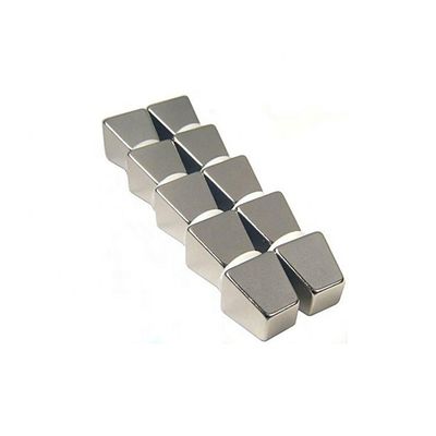 Magneto trapezoide de neodimio N48 de tamaño personalizado para generador de viento de vibrador de temperatura