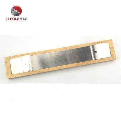 Sistema ISO9001 2000 Bloque de cuchillo magnético de madera sostenible de 16" para cocina organizada