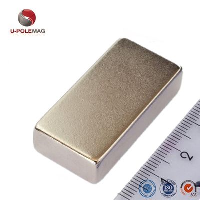 Material principal Bloque de imán de neodimio para la fabricación de imanes NdFeB N52