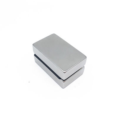 N52 Imán de neodimio súper fuerte F20x10x5mm Tolerancia ±0,05mm para el material magnético