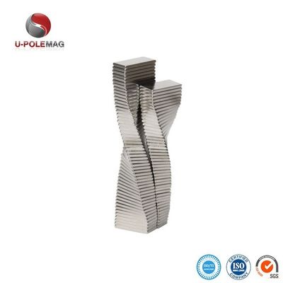Largo cuadrado delgado plano súper fuerte Neodimio hoja magnética N52 40x20x10mm para el generador