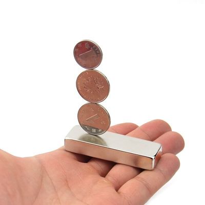 Imán súper fuerte personalizado N52 60x20x10mm Rectangular con recubrimiento de zinc y grado NdFeB