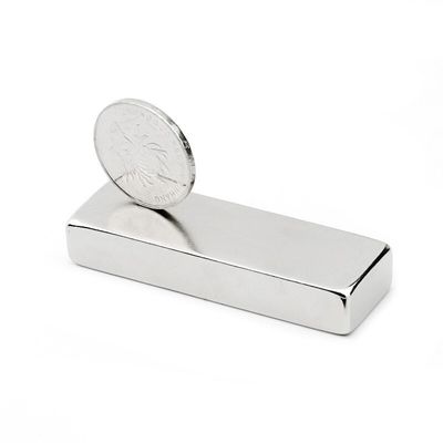 Imán súper fuerte personalizado N52 60x20x10mm Rectangular con recubrimiento de zinc y grado NdFeB
