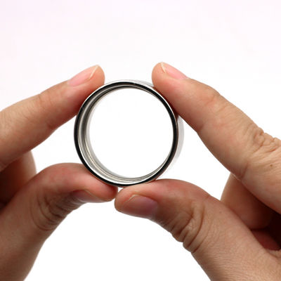 Imán de anillo de neodimio N52 niquelado para aplicaciones versátiles y duraderas
