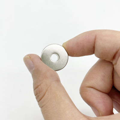 Imágenes de anillo recubiertos de Ni-Cu-Ni N35 para válvulas con certificación ISO14001 2004