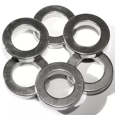 N52 Magneto de anillo de neodimio fuerte con opciones de recubrimiento personalizadas de Golden