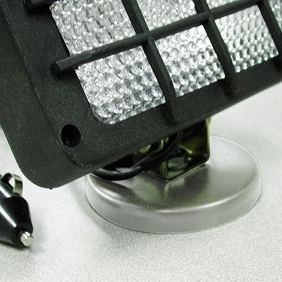 3.2" Forma de taza Cerámica Ferrita Cromo-aplastado Magneto 75 libras Tirar para interiores y exteriores