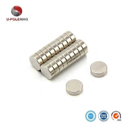 Magnetos para refrigeradores domésticos pequeños Magnetos industriales axial N35 ± 3% Tolerancia 12mm X 3MM