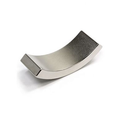 Materiales principales Neodimio NdFeB Arco de estator rotor Imán de motor permanente para la industria