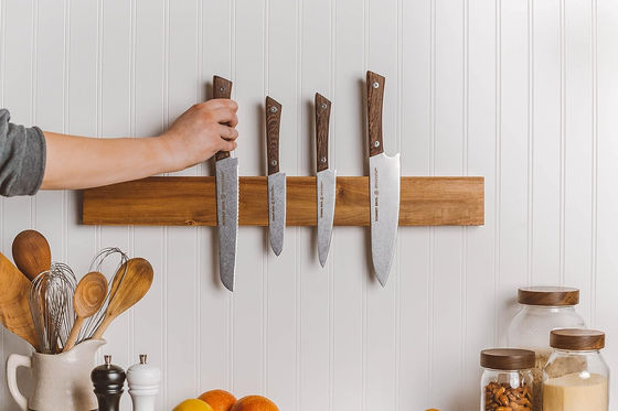 Personaliza tu cocina aceptando logotipo personalizado para bandas de cuchillo magnético de madera de acacia