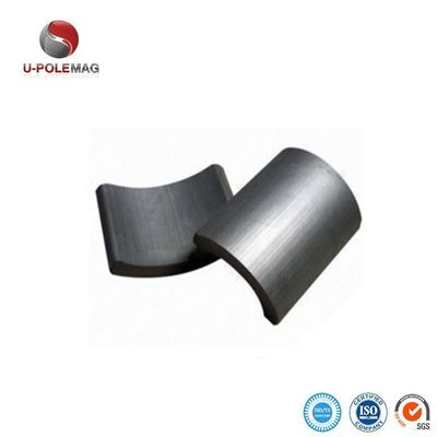 Magnetos cerámicos curvos de ferrita de grado Y30 con excelente resistencia a la desmagnetzación