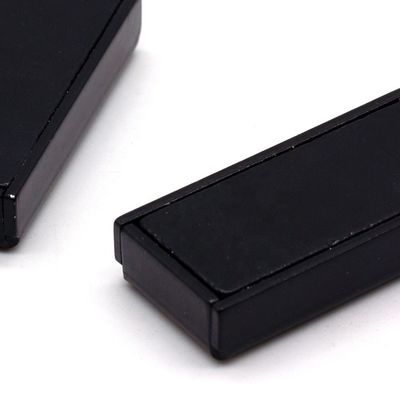Imán de cortina de puerta aislado térmicamente 2023 cortado a cualquier tamaño/forma D40*15 mm o personalizado