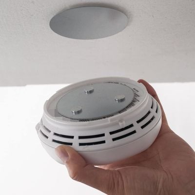 ISO9001 2000 Certificado 3pcs Detector de humo magnético montado con sistema y grado NdFeB