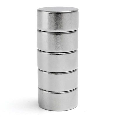 20x20mm Disco Magneto de neodimio Venta Magneto industrial Ndfeb permanente N52 súper fuerte