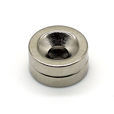 80-220 grados centígrados disco redondo Neodimio Magneto N52 NdFeB con agujero contra-sumido