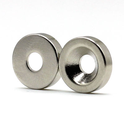 80-220 grados centígrados disco redondo Neodimio Magneto N52 NdFeB con agujero contra-sumido