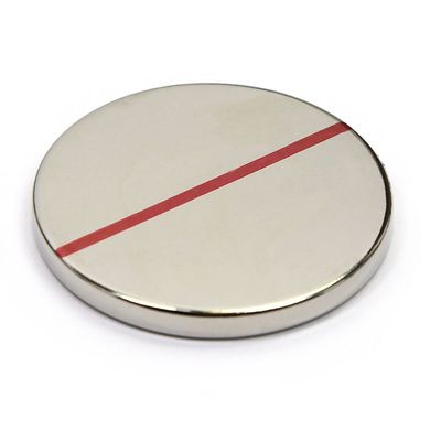 Imán de Neodimio-hierro-boro sinterizado N52 personalizado para una fuerza magnética fuerte
