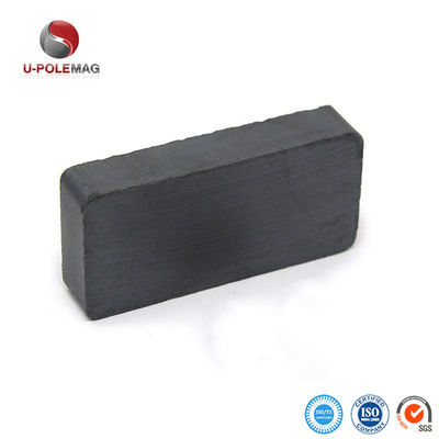 Y30 Y35 Bloque magnético de ferrita dura para la industria Vickers Dureza Hv 400-700 de superior