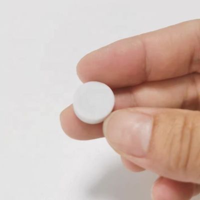 ISO9001 2000 Sistema N42 Imán de disco de caucho negro de neodimio para aplicaciones magnéticas