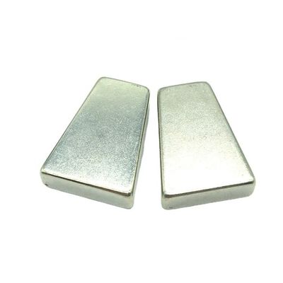 34.66g Grado NdFeB Alta temperatura 150 grados centígrados 48SH NdFeB Imágenes con forma de trapecio