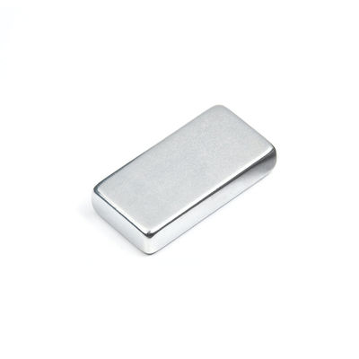 Bloque de imán de neodimio N30 permanente de 30x20x10 mm para aplicaciones duraderas y magnéticas