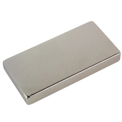 Magnetos rectangulares de barra súper resistentes de grado N54 a través de 20 mm Tolerancia de precisión /-0.05 mm