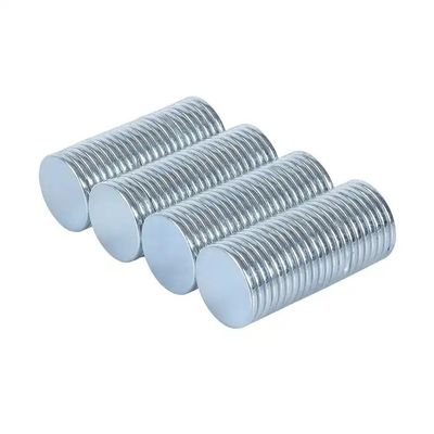 ± 1% Tolerancia Magnetos de neodio recubiertos de zinc Embalaje de caja para la personalización de la caja de joyas