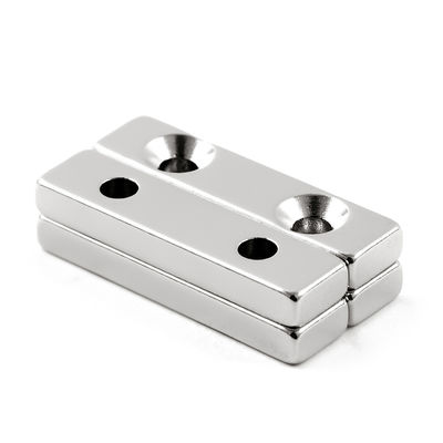 Magnetos de bloque de neodimio de doble agujero superfuertes para resistencia a la temperatura de ingeniería