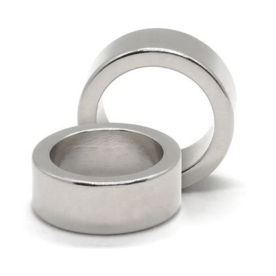 Magnético de neodimio de tubo de anillo orientado radialmente con un polo único N40 personalizado con tolerancia de ± 0,05 mm