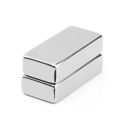 Magnético de neodimio de alto grado N52 Magnético industrial cuadrado Magnético de bloque NdFeB rectangular