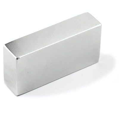 Magnético de neodimio de alto grado N52 Magnético industrial cuadrado Magnético de bloque NdFeB rectangular