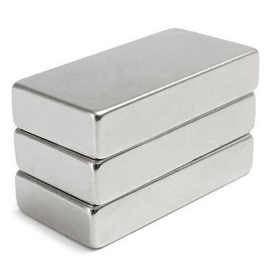 Magnetos rectangulares de neodimio versátiles con resistencia permanente y recubrimiento de níquel