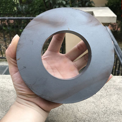 Temperatura máxima de trabajo 250 grados Y30 Y35 Cerámica ferrita anillo magnético para altavoz