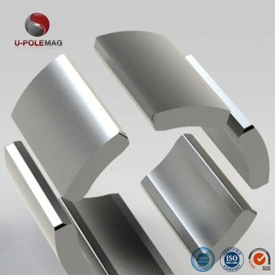 Tolerancia personalizada N50 segmento de arco Imán permanente de neodimio para turbina eólica